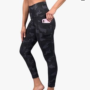 Yogalicious Black Camo Leggings